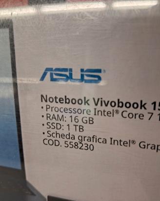 Pc  Asus Vivobook F1404,  nuovo e ancora imballato