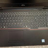 Fujitsu Lifebook E558 SSD500