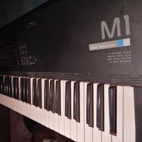 TASTIERA MUSICALE KORG M1