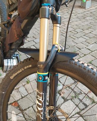 bici elettrica èbike potente biammortizzata carbon