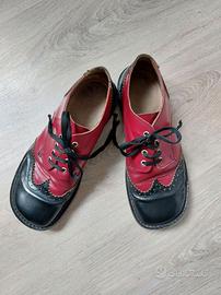 Scarpe in pelle (rosso-bordeaux e nere) n. 38