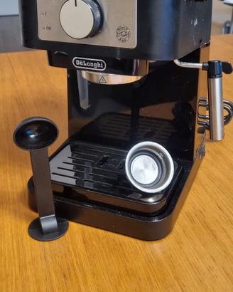 EC260.BK Macchina da Caffè Per Polvere o in Cialde