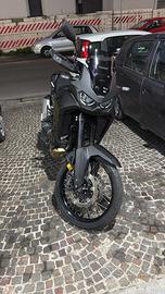 Africa twin 2022 cambio automatico