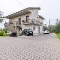 BIFAMILIARE CON GIARDINO A SANTA MARIA APPARENTE