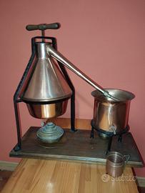 Alambicco/distillatore in rame