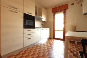 Appartamento di 81 m² con 4 locali e box auto a Ga
