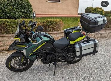 Benelli TRK 702X