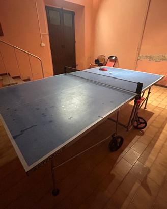 tavolo da ping pong