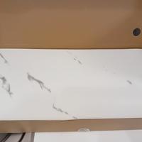 piastrelle adesive da parete in marmo