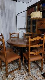 Tavolo rotondo allungabile con 6 sedie 