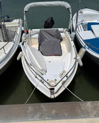 Barca open 5 metri con motore Yamaha 40cv