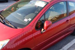 automobile in perfette condizioni