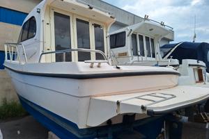 INTERMARE 25 + 2x140HP YANMAR (2000)