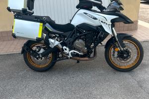QJ Motor SRT 700 X