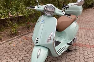 Vespa primavera 125