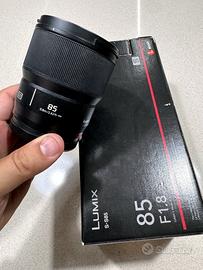Panasonic Lumix S 85mm f/1.8 L-Mount