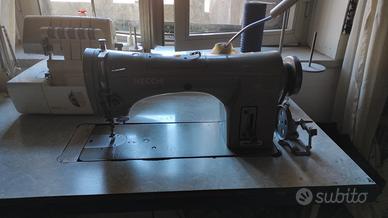 Macchina per cucire industriale NECCHI in METALLO