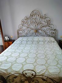 copriletto matrimoniale all'uncinetto 