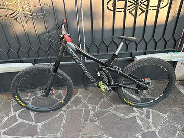 Bicicletta downhill Norco aurum