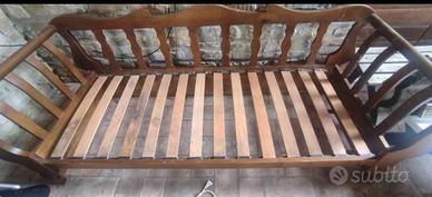 Divano letto in legno con doghe