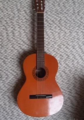 Chitarra classica cashimira