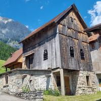 Splendido Stavolo da ristrutturare a Collina di Fo