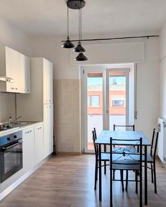 Luminoso ben rifinito e con ampia cantina