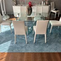 Tavolo di design INFINTY- cristallo curvato