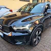 VOLVO XC40 T5 Recharge Plug-in Hybrid R-design