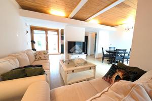 3 LOCALI A SIRMIONE