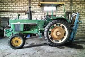 Trattore john deere 3130 100cv