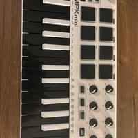 Pad Akai Professional MPKmini2 NUOVO!