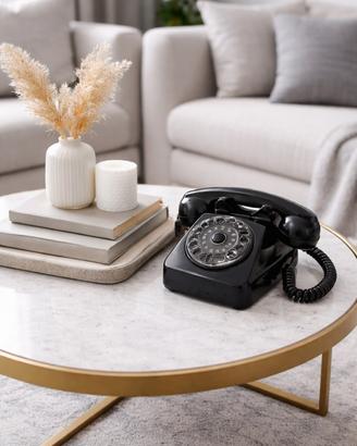 Telefono nero vintage classico