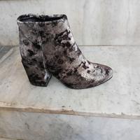 Tronchetto in velluto argento