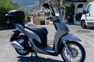 Honda SH Mode 125cc