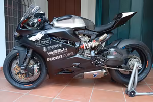 Ducati Panigale 1199 pronto pista