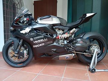 Ducati Panigale 1199 pronto pista