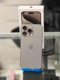 iPhone 15 Pro 256GB Naturale-Batteria 90%