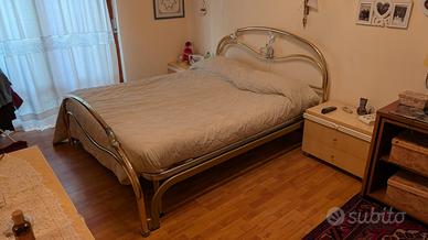 Letto Lipparini, testiera