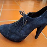 Scarpe con tacco blu Krizia