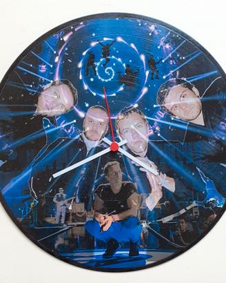 Vinile 33 giri a orologio omaggio ai Coldplay 