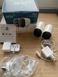 Due telecamere arlo pro 4