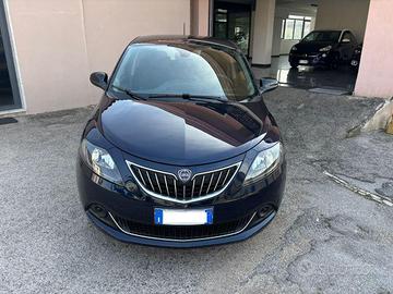 LANCIA Ypsilon 1.0 FireFly 5p.S&S Hybrid Silver