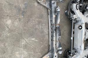 ASSALE PONTE POSTERIORE VOLKSWAGEN GOLF 8