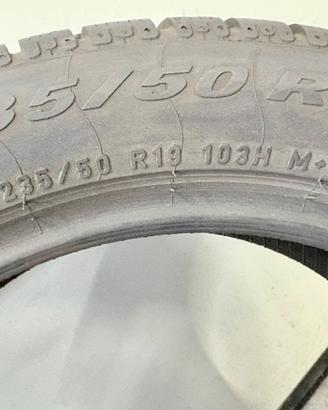 4 Gomme invernali Pirelli Winter 235 50 R 19 M+S