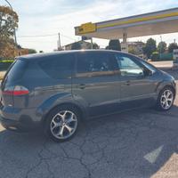 Ford S-Max 2.0 TDCi 140CV Titanium