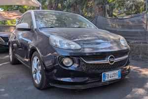 Opel Adam 1.2 70 CV