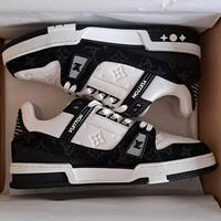 Louis Vuitton  Sneaker LV Trainer  42