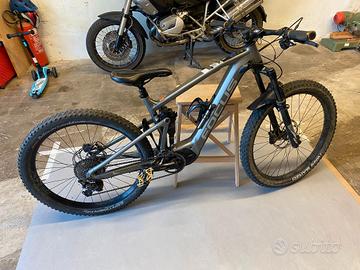 Bici elettrica focus jam2