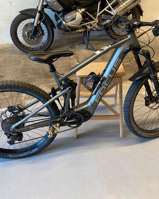 Bici elettrica focus jam2